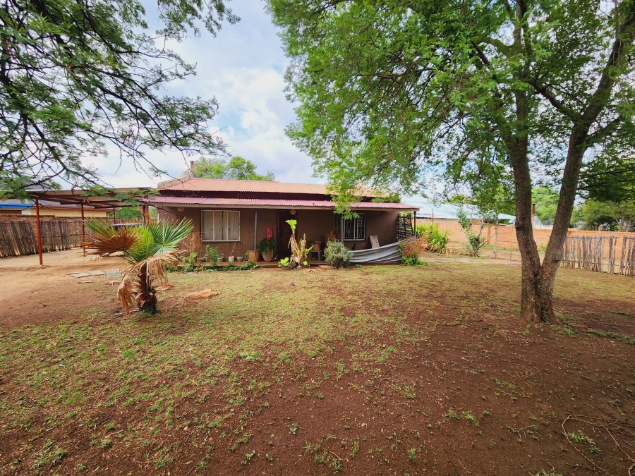 6 Bedroom Property for Sale in Elandsheuwel North West